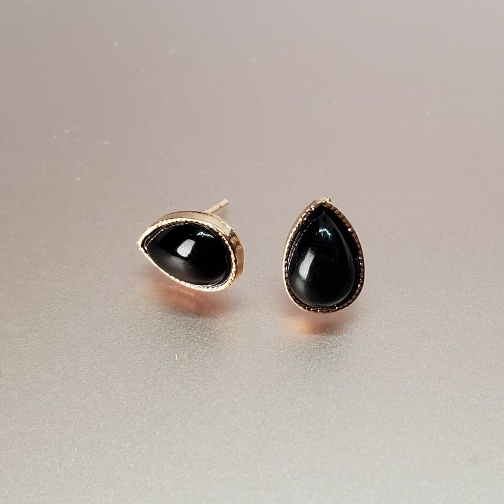 Black Teardrop Stud Earrings